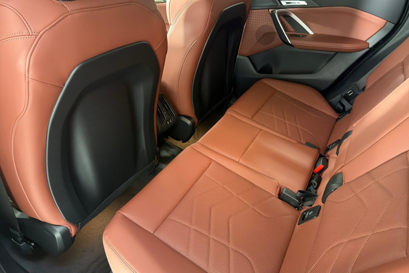 New 2027 BMW X1 xDrive28i AWD/4WD image 23