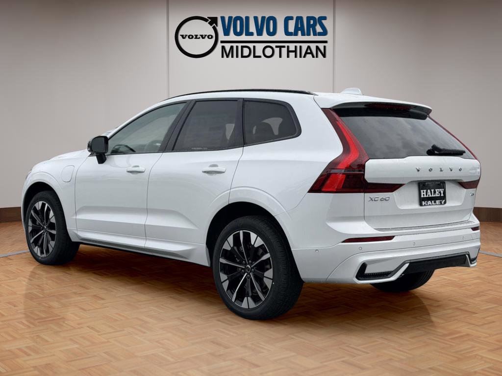 New 2026 Volvo XC60 T8 Plus AWD/4WD image 22