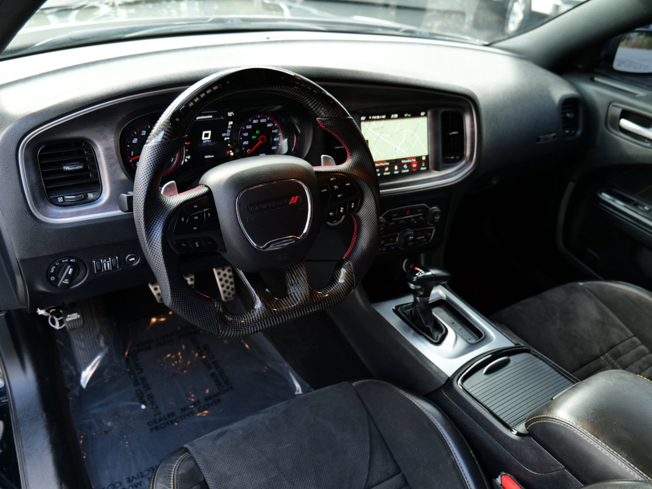 Used 2018 Dodge Charger R/T image 13