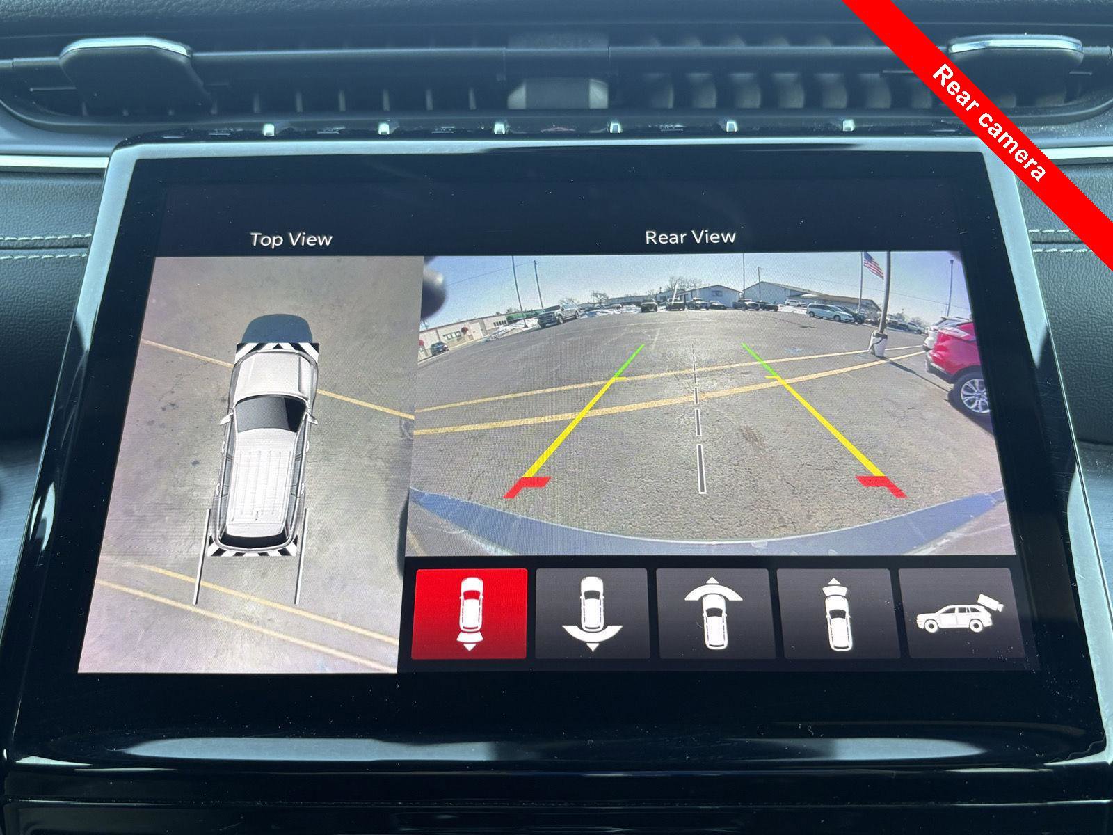 Used 2024 Jeep Grand Cherokee L Limited w/ Luxury Tech Group II image 6