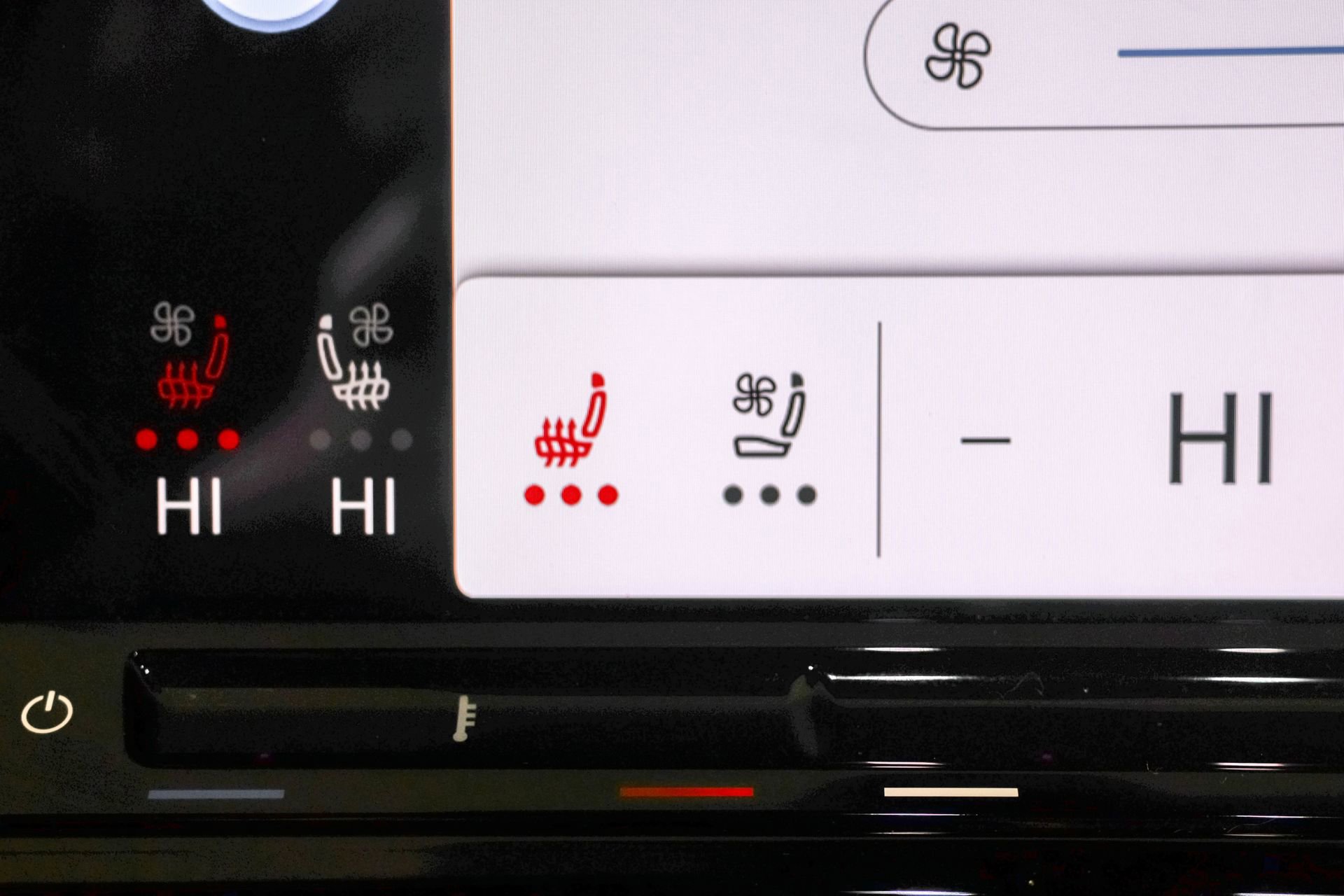 Used 2024 Volkswagen Atlas SEL Premium R-Line image 11