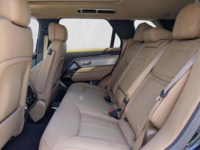 New 2026 Land Rover Range Rover Sport SE AWD/4WD image 16