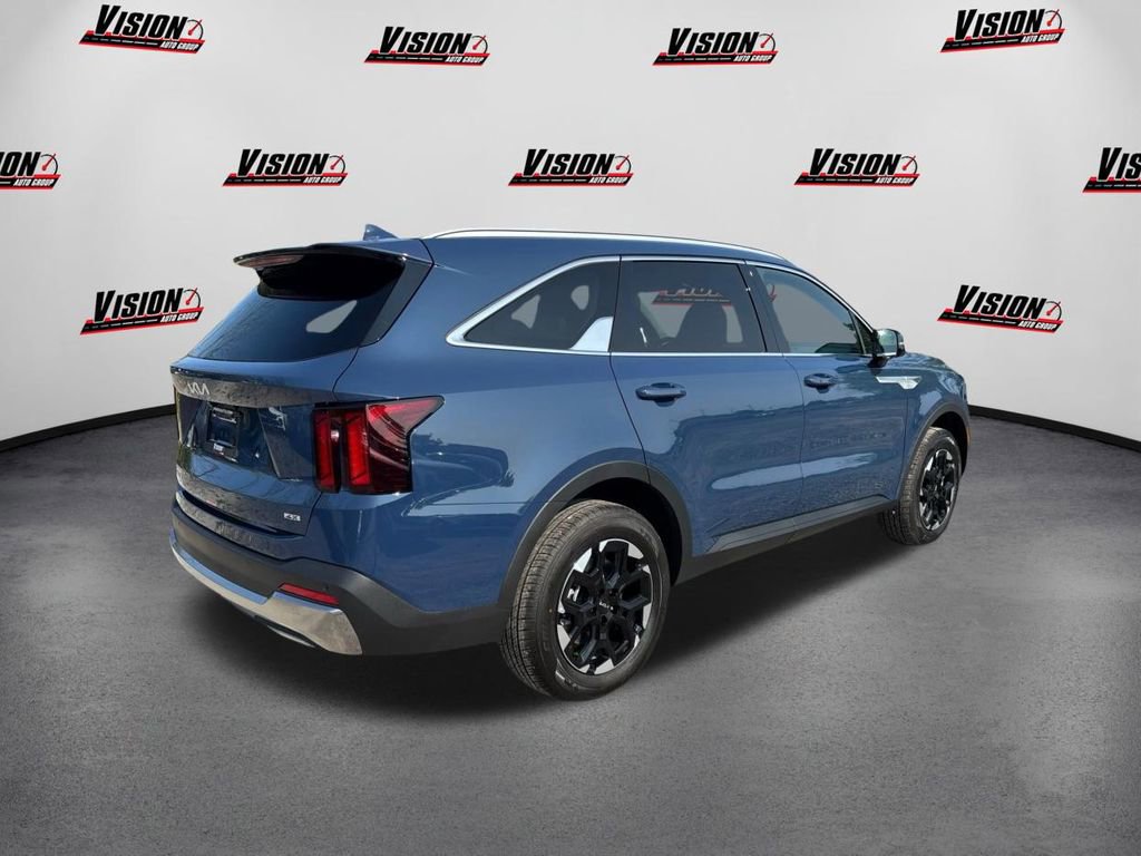 New 2026 Kia Sorento S image 5
