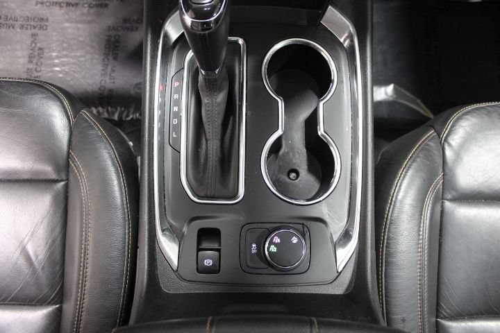 Used 2020 Chevrolet Traverse LT w/ LT Premium Package AWD/4WD image 34