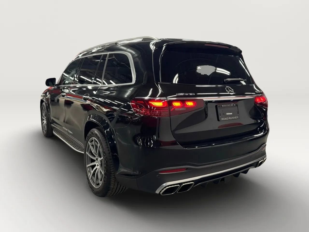 Used 2024 Mercedes-Benz GLS 63 AMG 4MATIC image 8