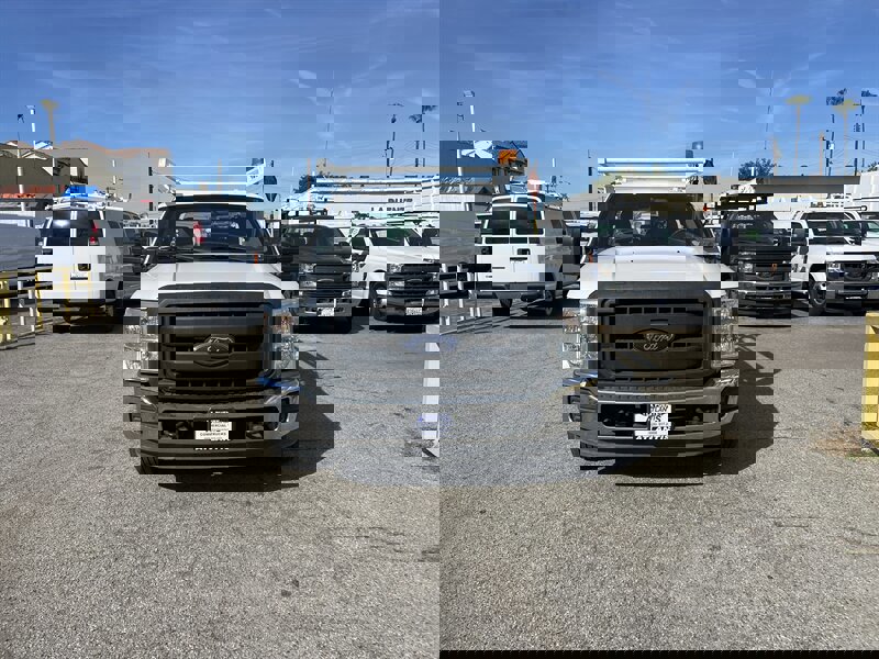 Used 2016 Ford F350 XL image 5