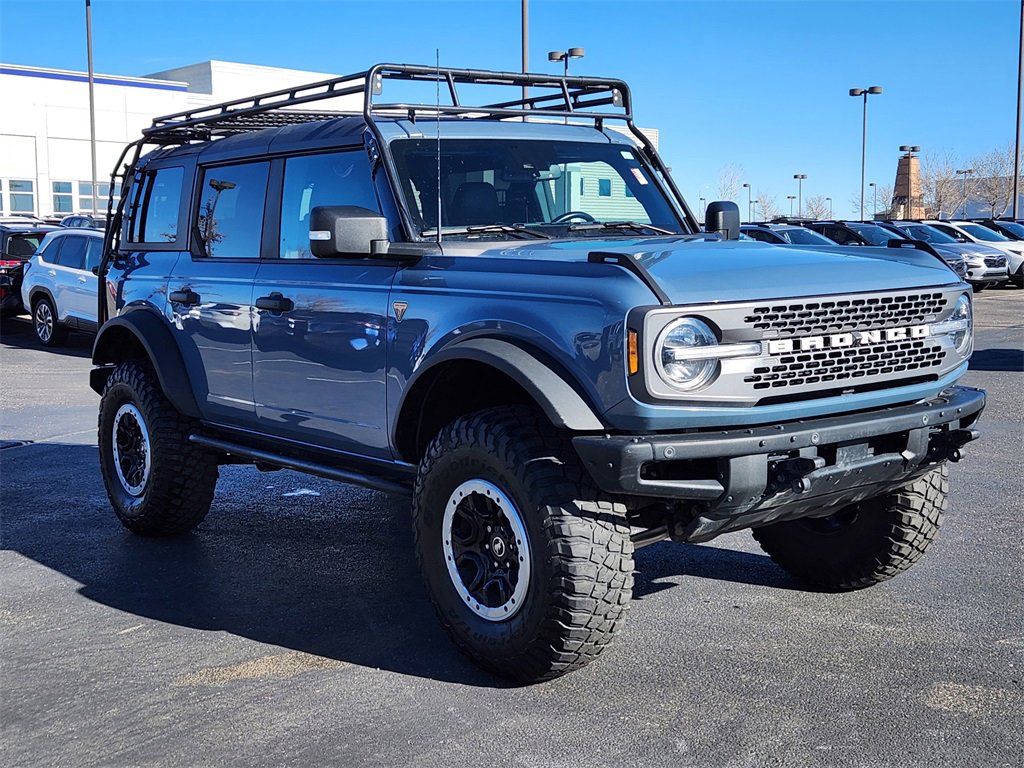 Used 2024 Ford Bronco Badlands image 4