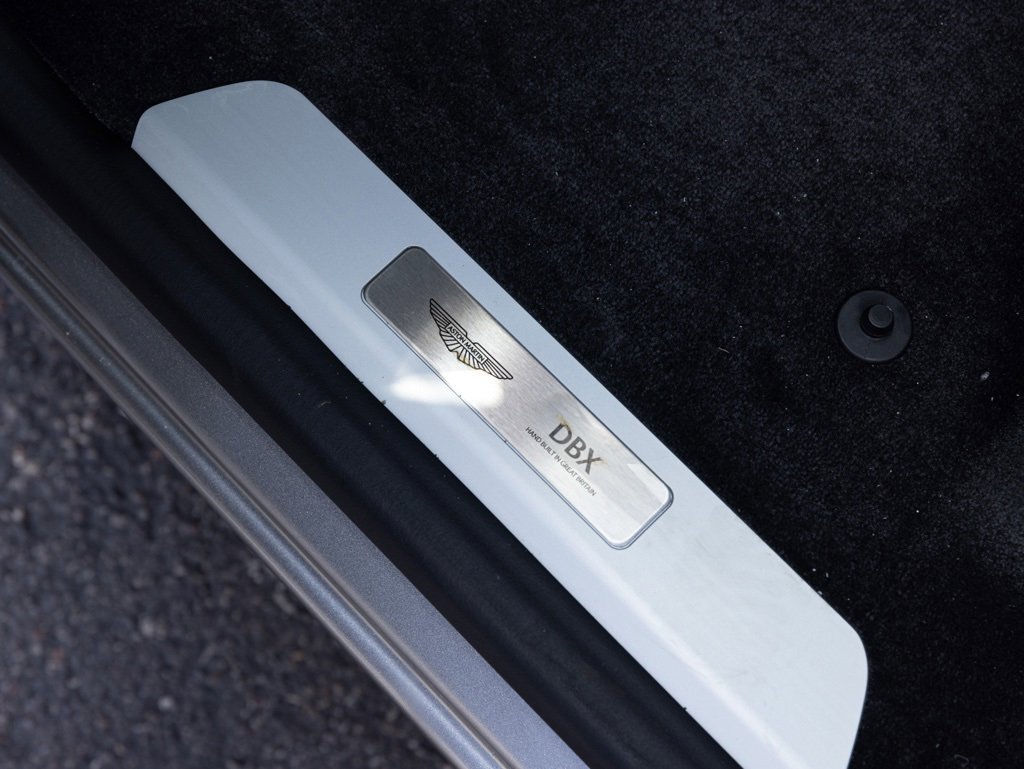 New 2025 Aston Martin DBX 707 image 21