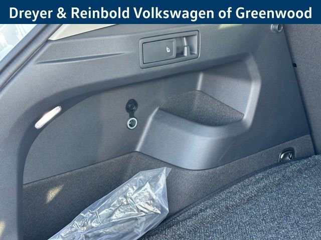 New 2026 Volkswagen Tiguan SE image 34