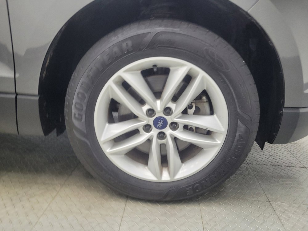 Used 2017 Ford Edge SEL AWD/4WD image 31