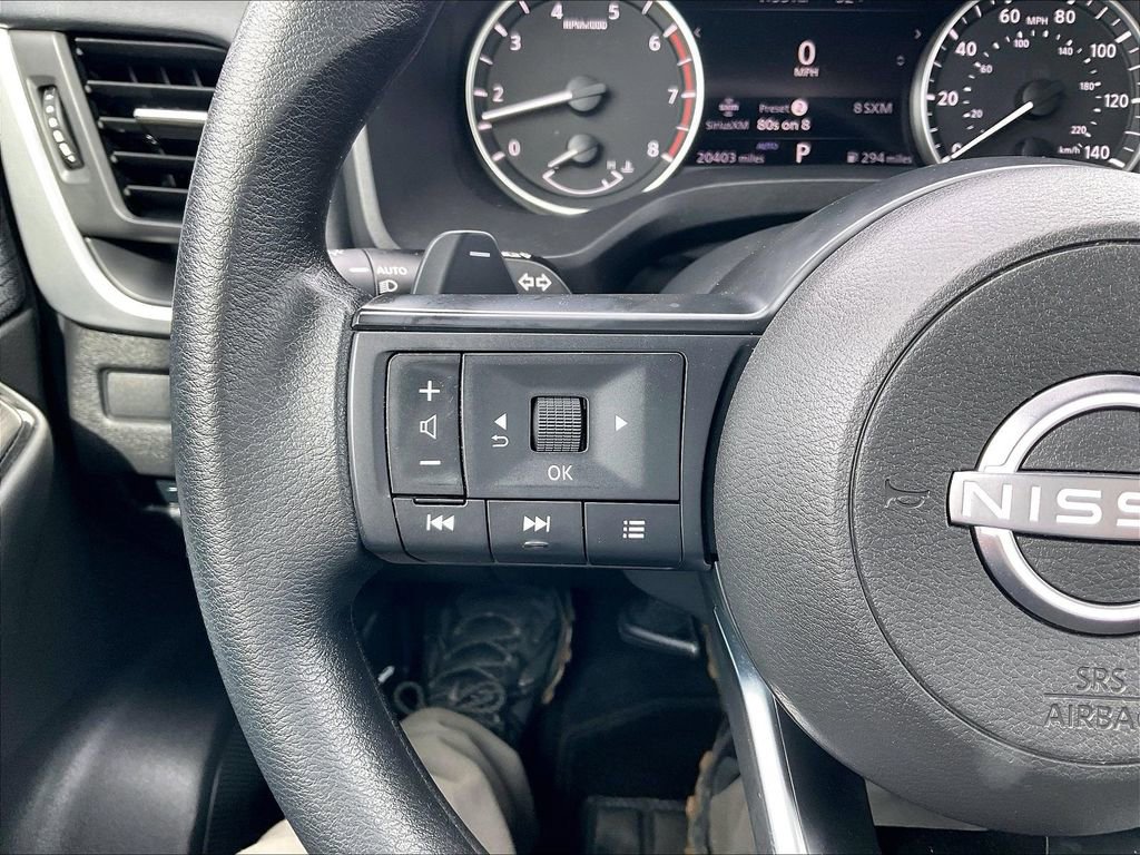 Used 2023 Nissan Rogue S image 21