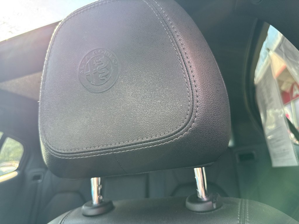 Used 2022 Alfa Romeo Stelvio Ti w/ Active Assist Plus Package image 28