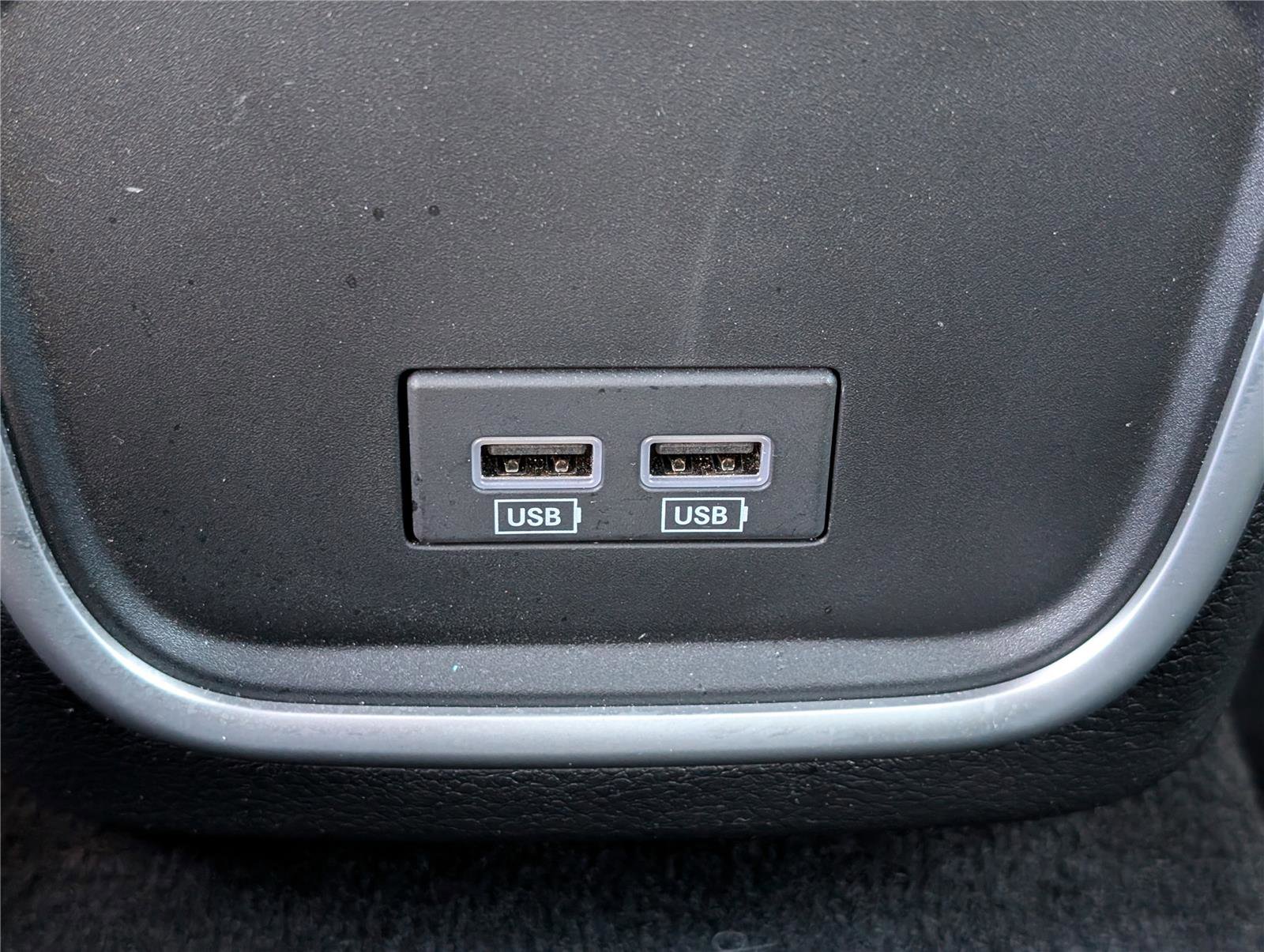 Used 2023 Dodge Charger Scat Pack w/ Dynamics Package image 16