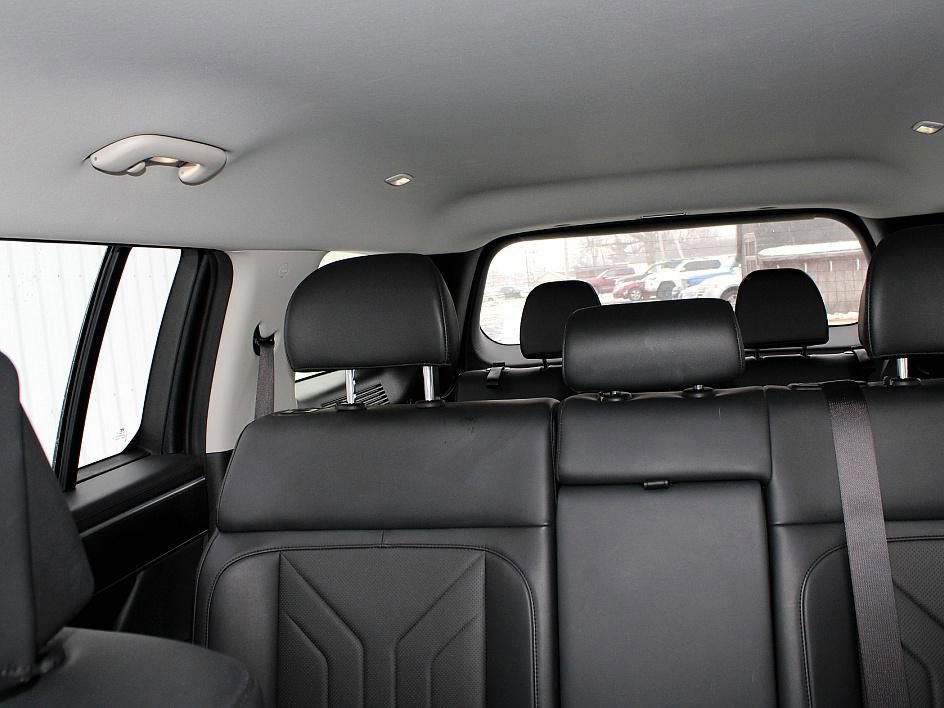 Used 2025 Hyundai Santa Fe SEL FWD image 33
