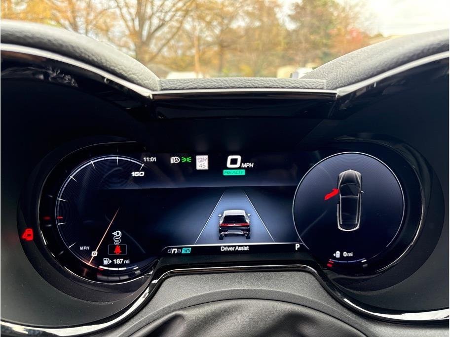 Used 2024 Alfa Romeo Tonale Veloce image 17