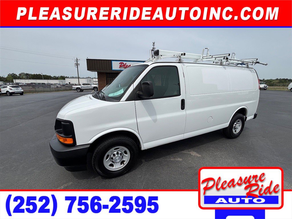 Used 2017 Chevrolet Express 2500 w/ Cold Climate Package RWD image 1