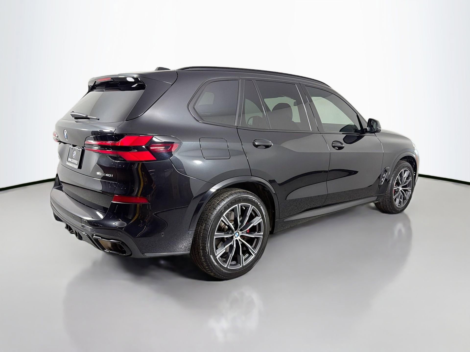 Certified 2024 BMW X5 sDrive40i w/ M Sport Package image 6