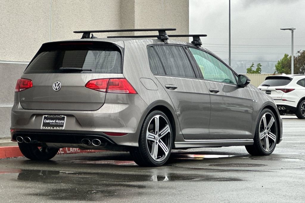Used 2016 Volkswagen Golf R 4-Door AWD/4WD image 4