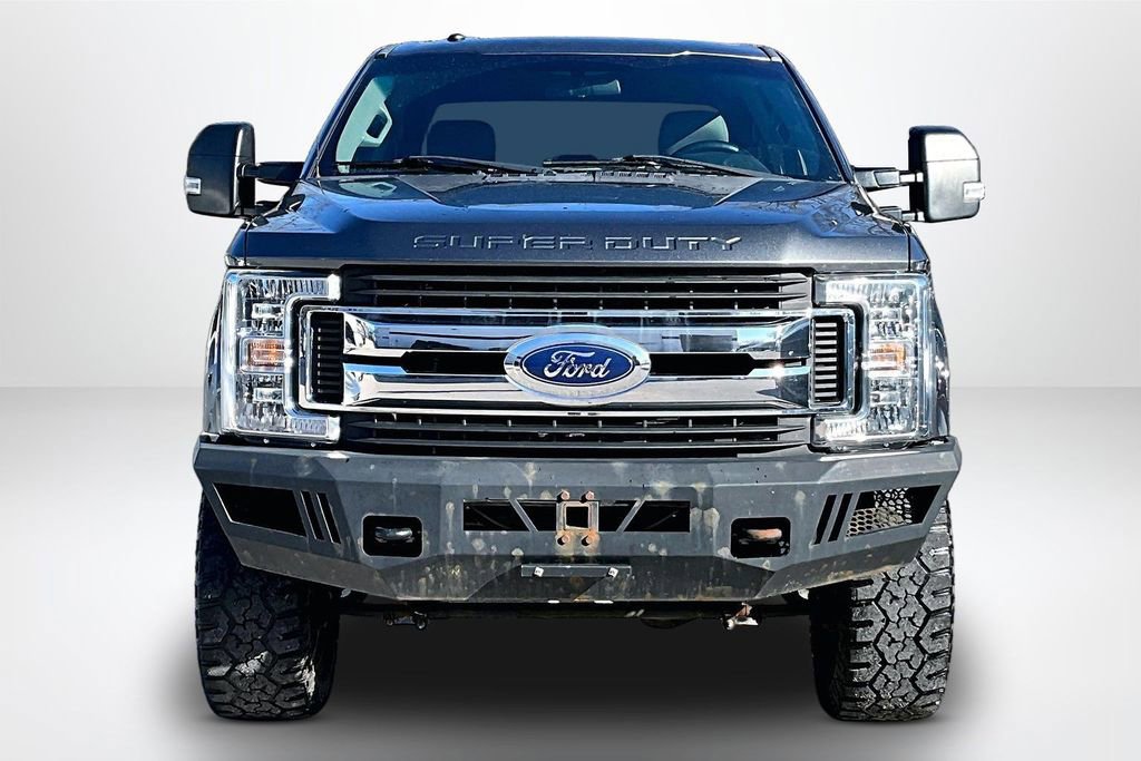 Used 2018 Ford F250 XLT image 2