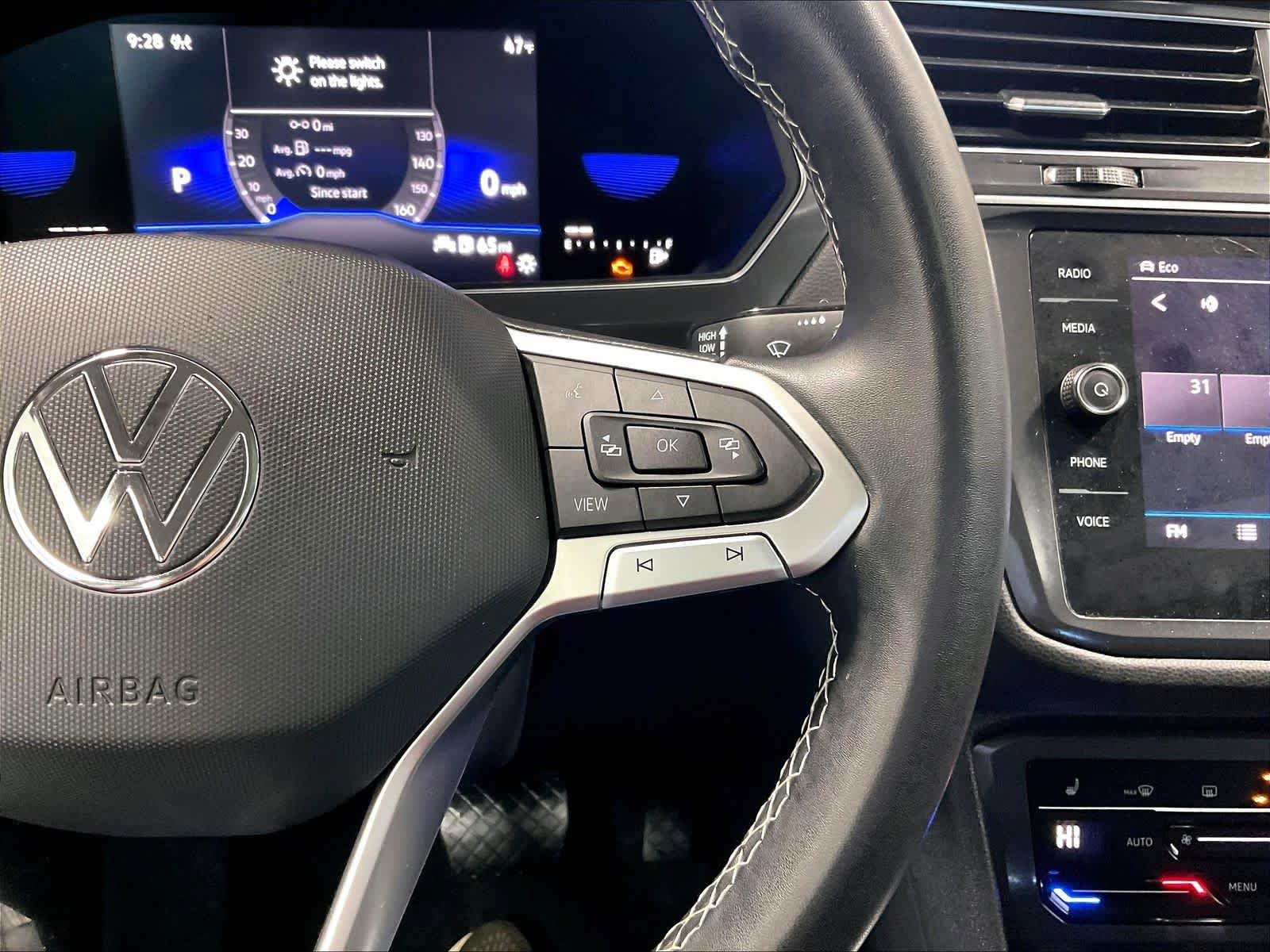 Certified 2023 Volkswagen Tiguan SE AWD/4WD image 24
