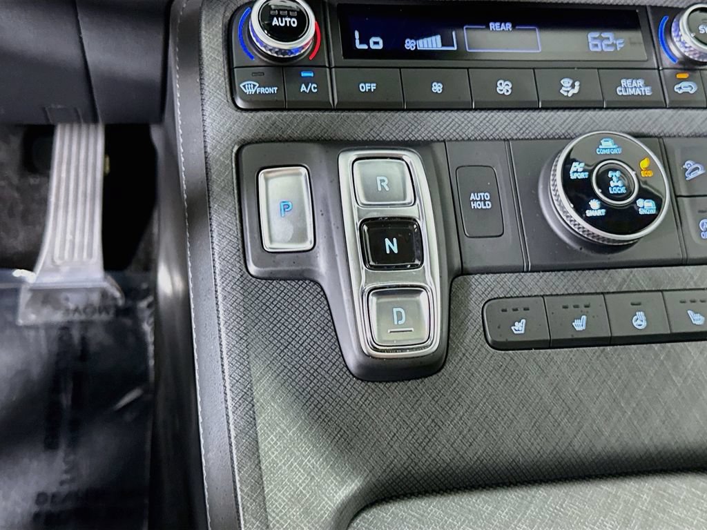 Used 2024 Hyundai Palisade Limited AWD/4WD image 10