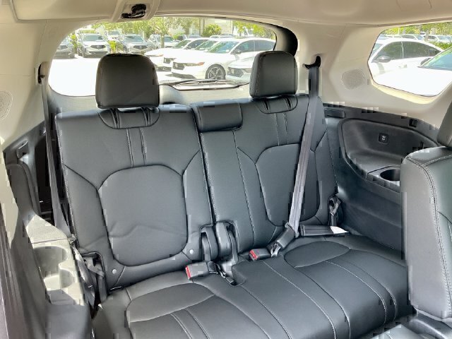 New 2026 Honda Pilot Touring image 12