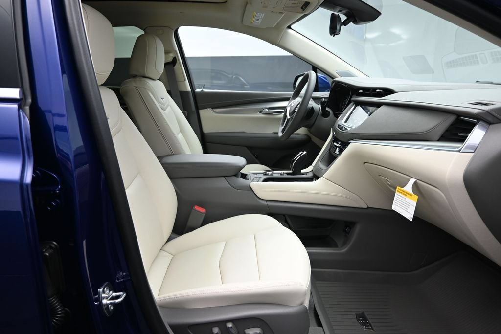 New 2026 Cadillac XT5 Premium Luxury w/ Driver Assist Package AWD/4WD image 21