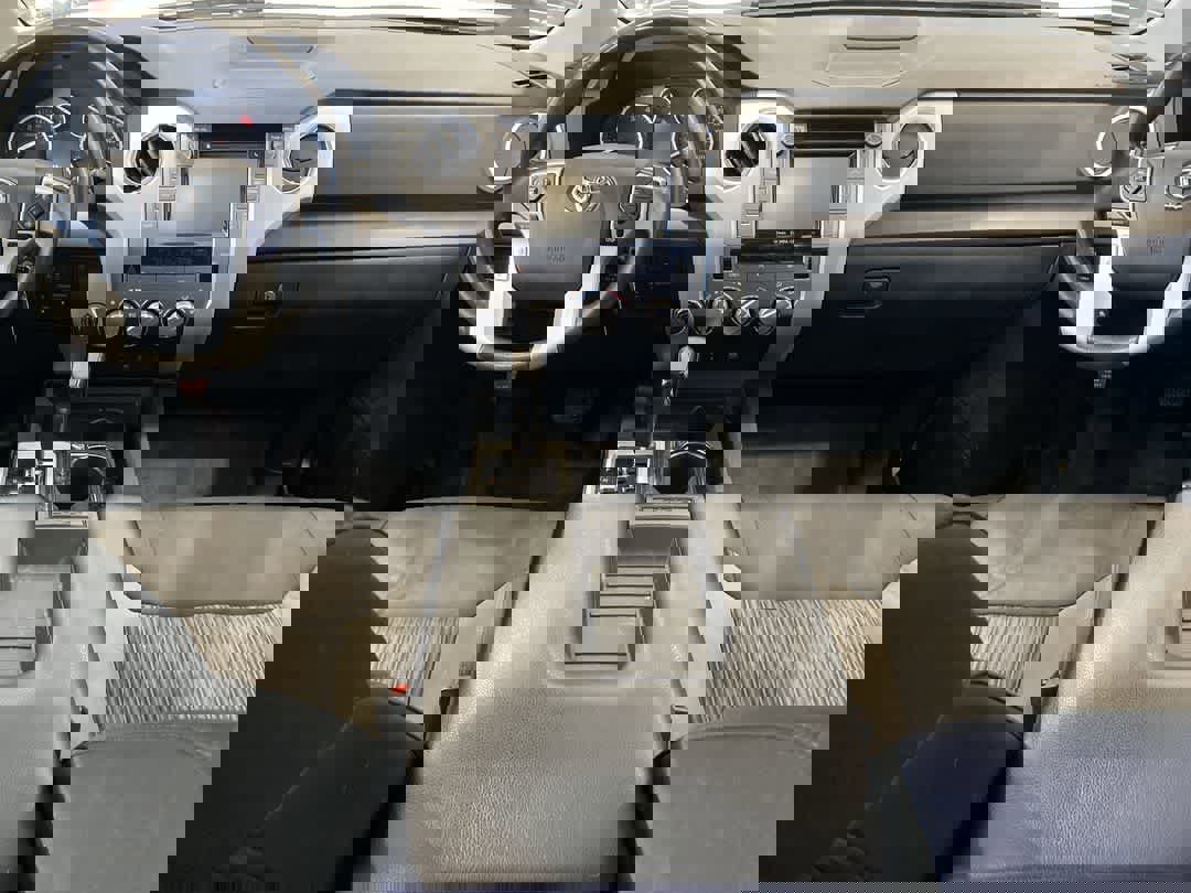 Used 2017 Toyota Tundra SR5 image 21