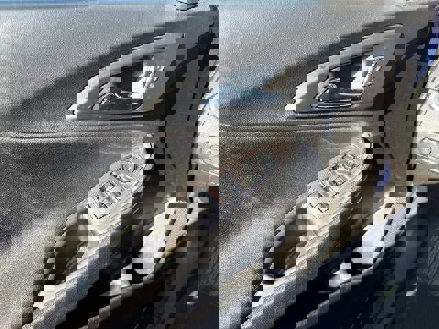 Certified 2022 Chevrolet Malibu LT image 35