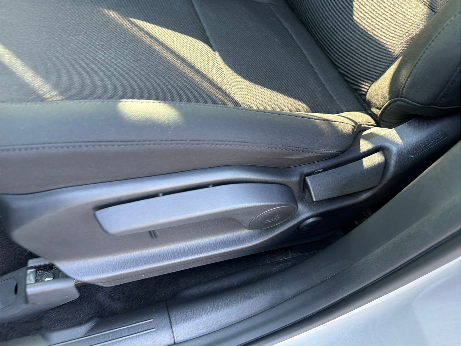 Used 2024 Hyundai Santa Fe SE FWD image 29