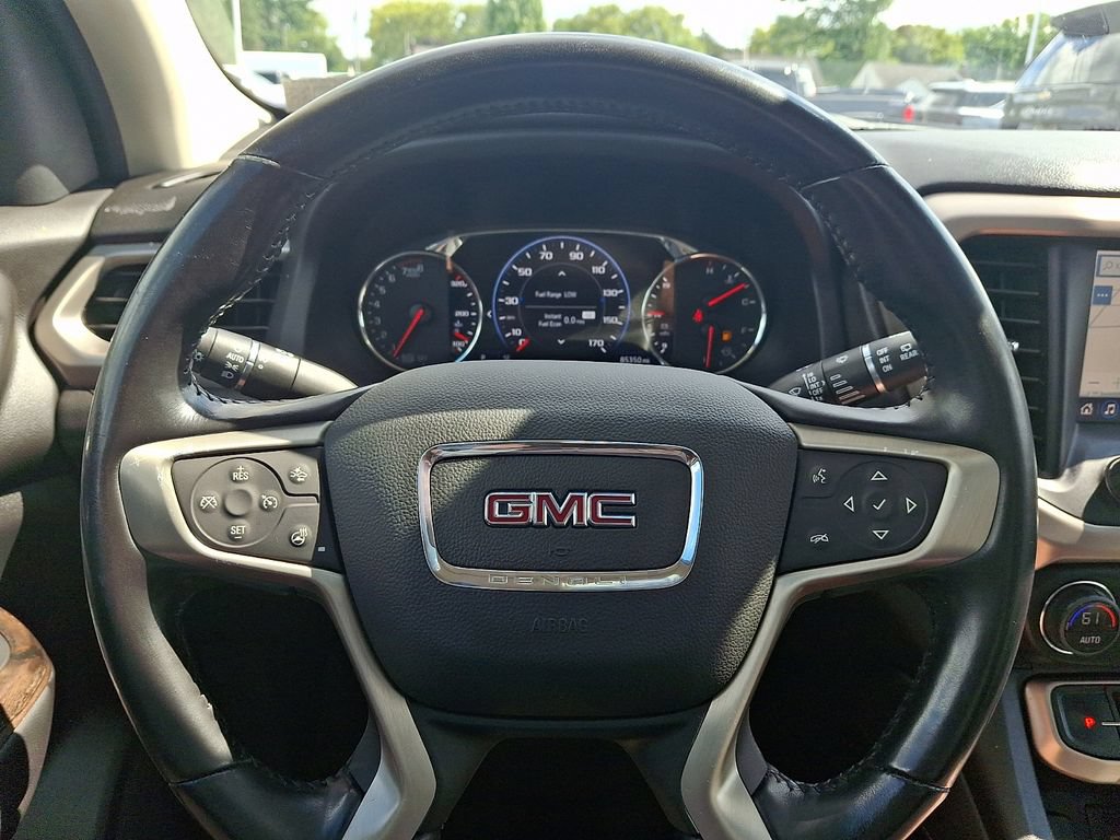 Used 2021 GMC Acadia Denali w/ Denali Technology Package FWD image 27