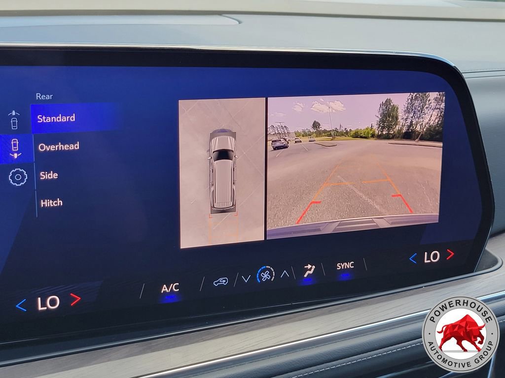 Used 2025 Chevrolet Suburban LS AWD/4WD image 26