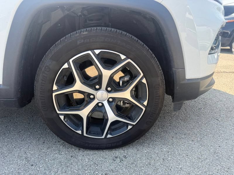 Used 2024 Jeep Compass Limited AWD/4WD image 12