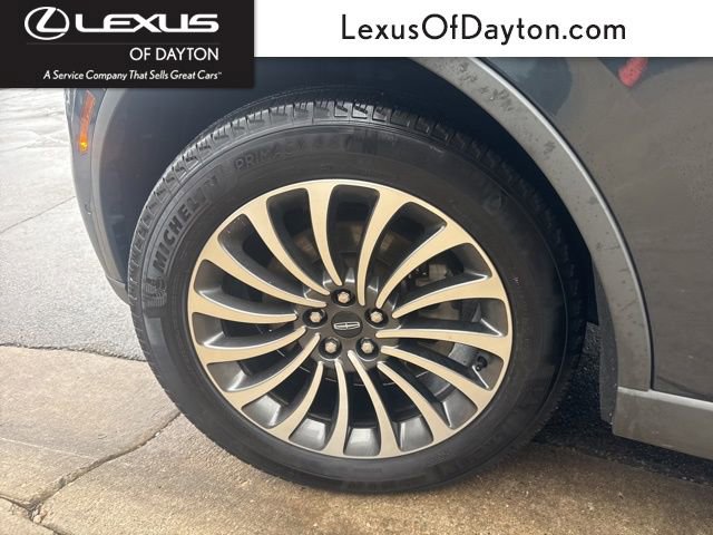 Used 2021 Lincoln Aviator Reserve w/ Equipment Group 201A image 11