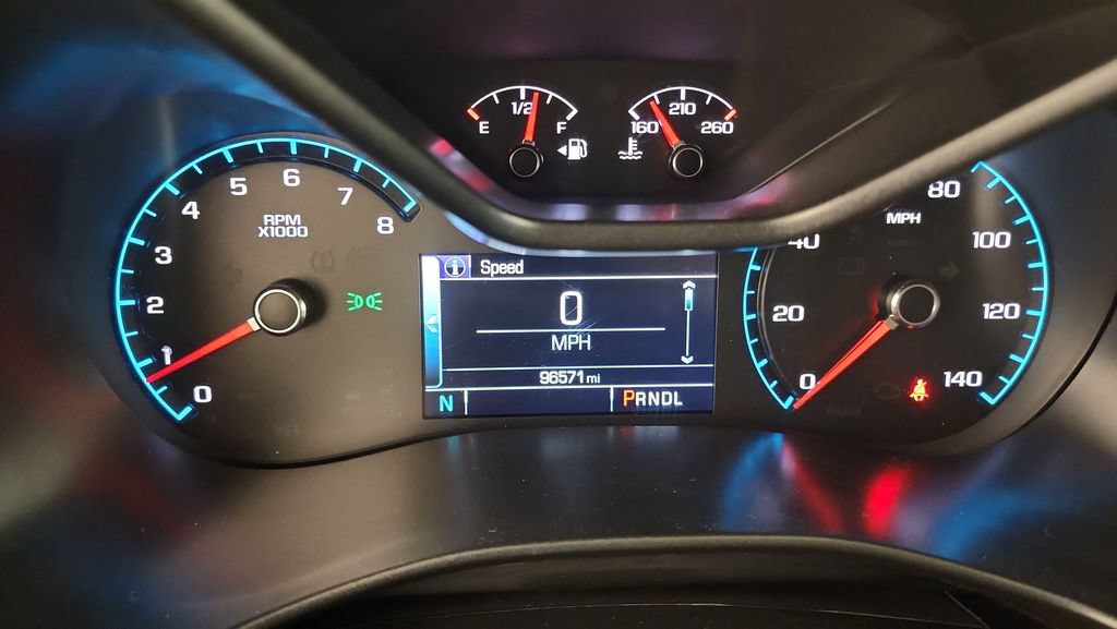 Used 2018 Chevrolet Colorado Z71 AWD/4WD image 11
