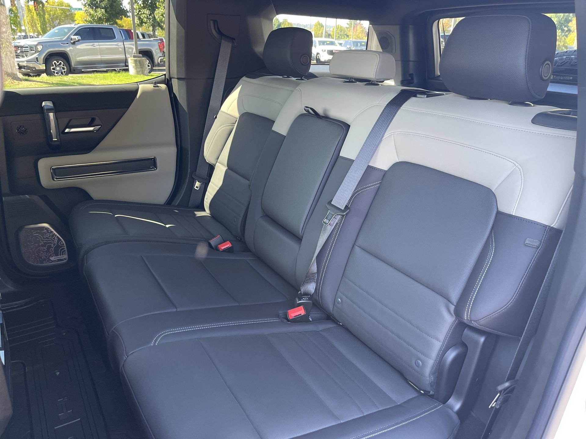 New 2026 GMC Hummer EV SUV image 59