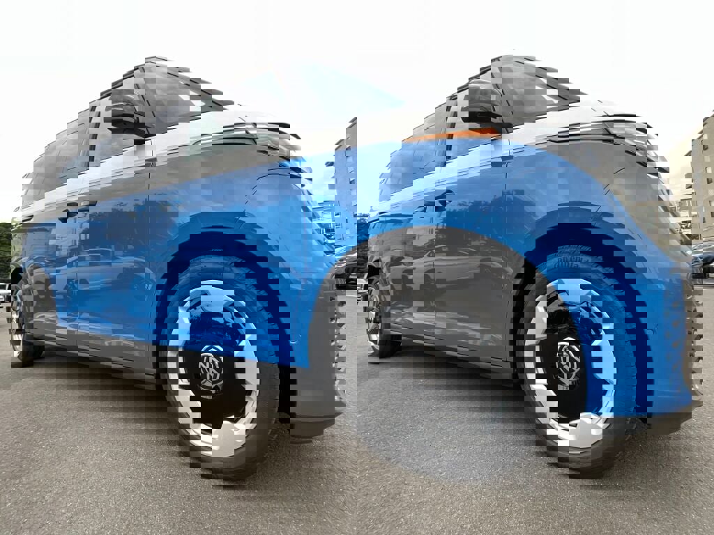 New 2025 Volkswagen ID. Buzz Pro S Plus image 10