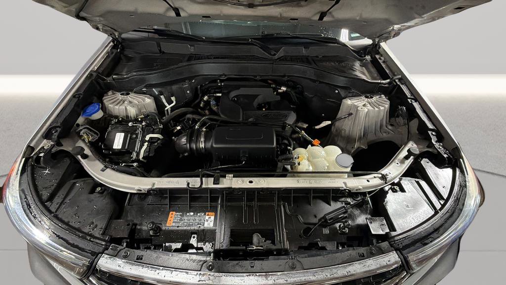 Used 2020 Ford Explorer XLT w/ Equipment Group 202A image 23