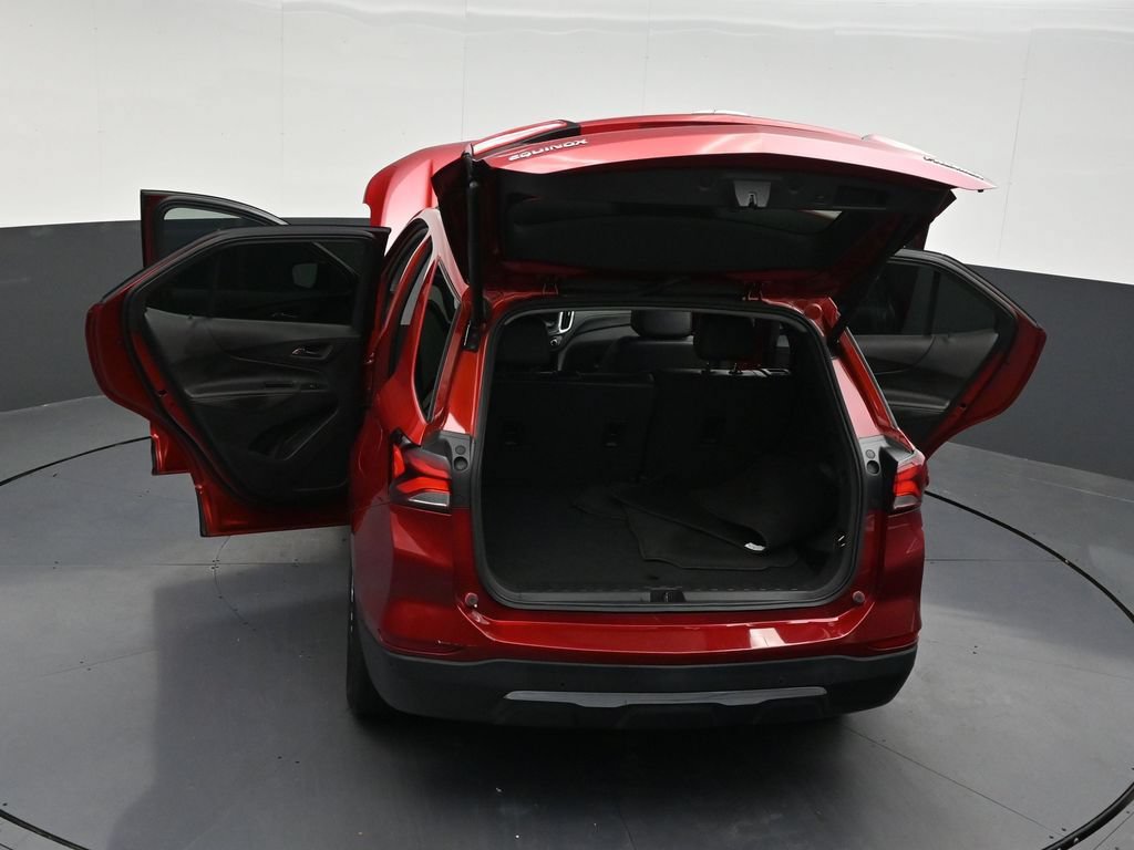 Used 2024 Chevrolet Equinox Premier FWD image 40