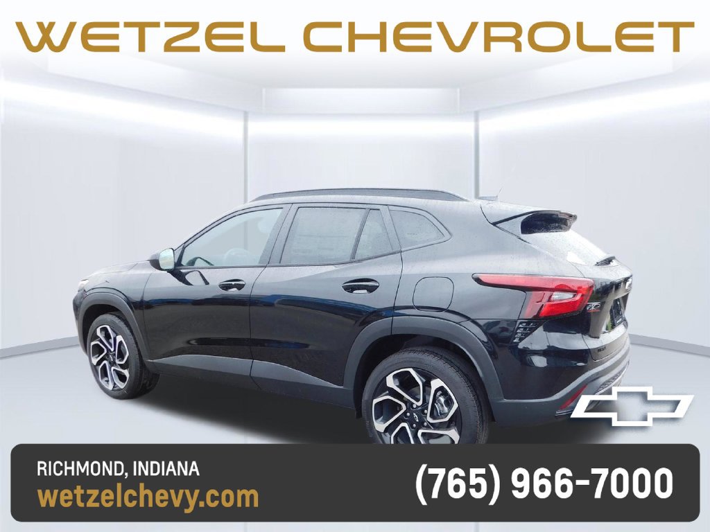 New 2026 Chevrolet Trax RS w/ Driver Confidence Package FWD image 5