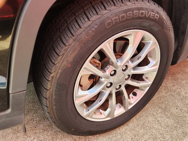 Used 2022 Jeep Cherokee Latitude Lux image 10