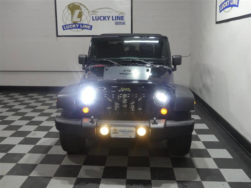 Used 2011 Jeep Wrangler Rubicon w/ Call of Duty Group image 3