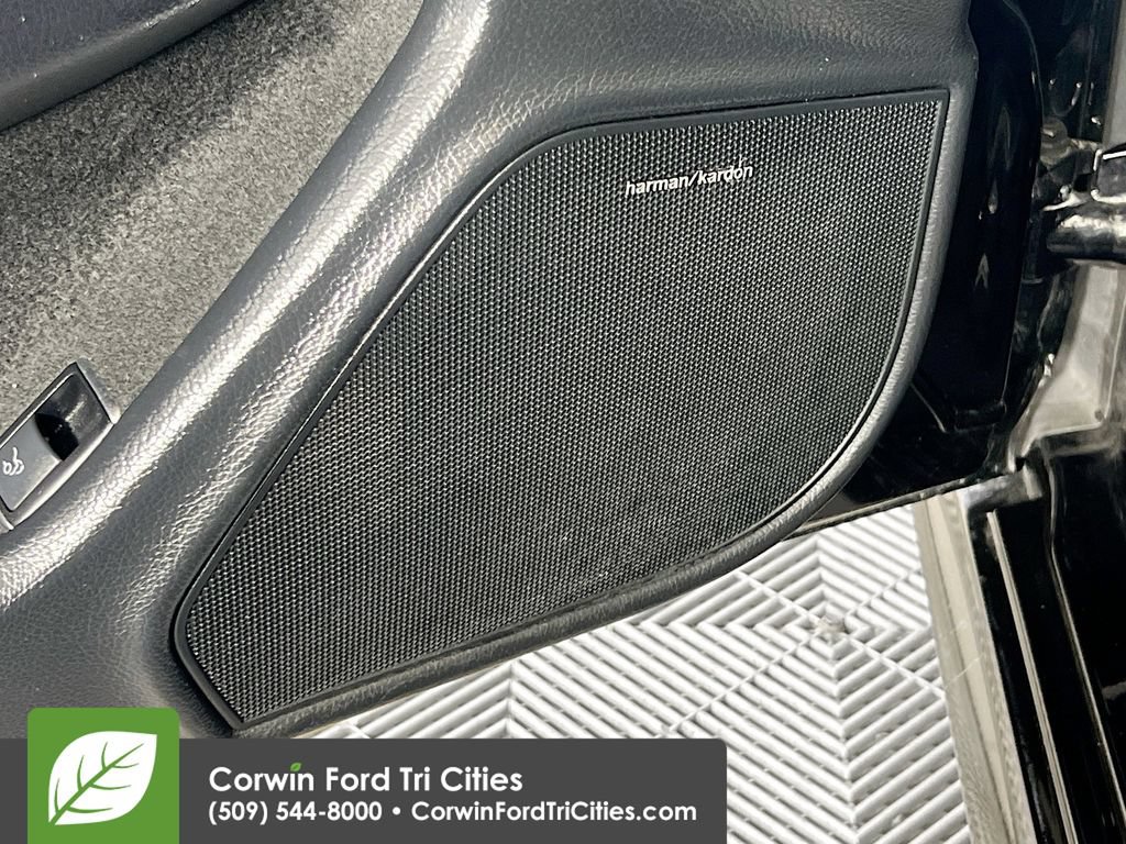 Used 2012 Mercedes-Benz C 63 AMG Coupe image 12