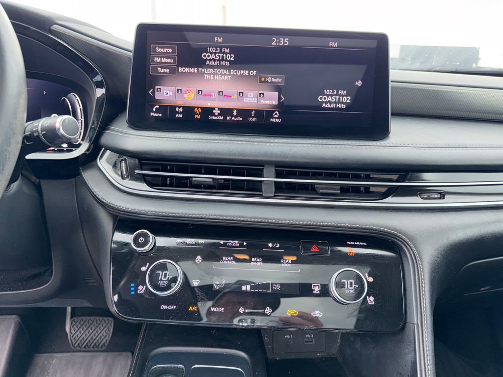 Used 2022 INFINITI QX60 Luxe w/ Vision Package image 21