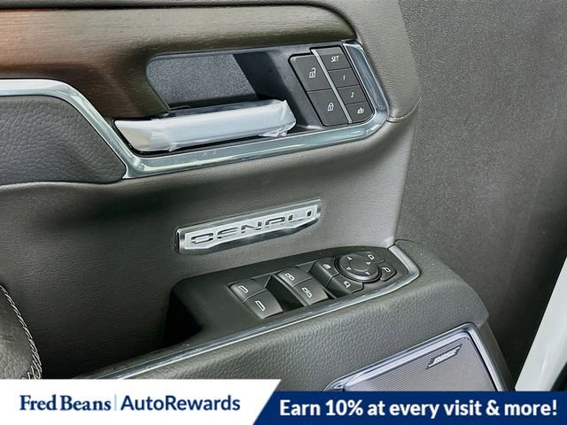 New 2026 GMC Sierra 1500 Denali w/ Denali Reserve Package image 17