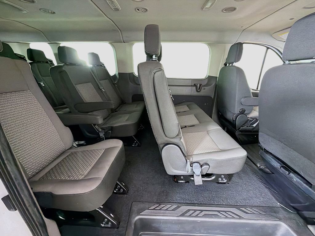 Used 2024 Ford Transit 350 XLT image 23
