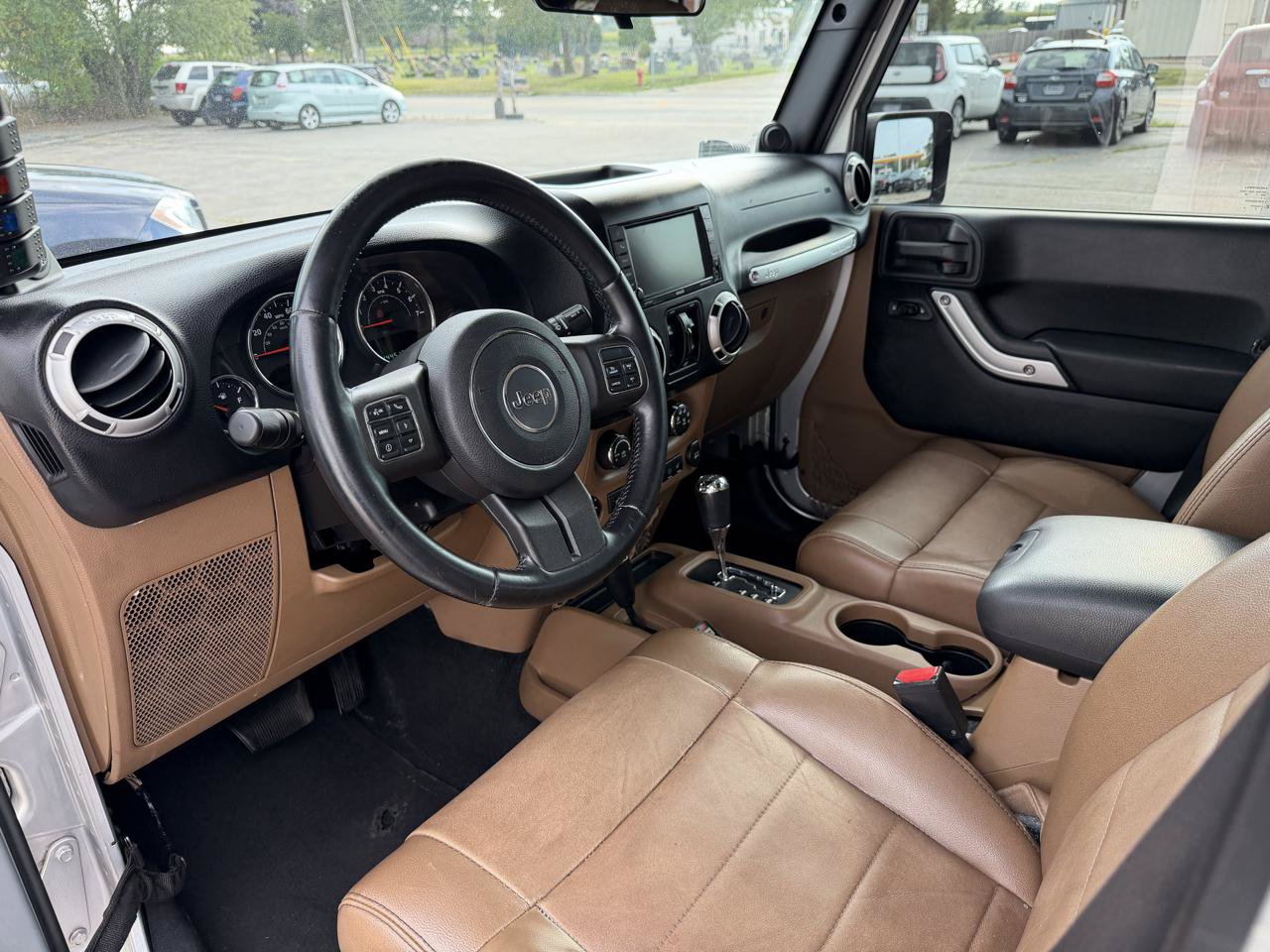 Used 2012 Jeep Wrangler Unlimited Sahara w/ Dual Top Group AWD/4WD image 11
