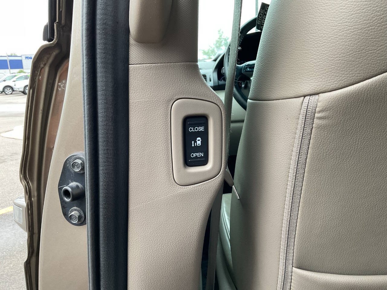 Used 2012 Honda Odyssey EX-L image 33
