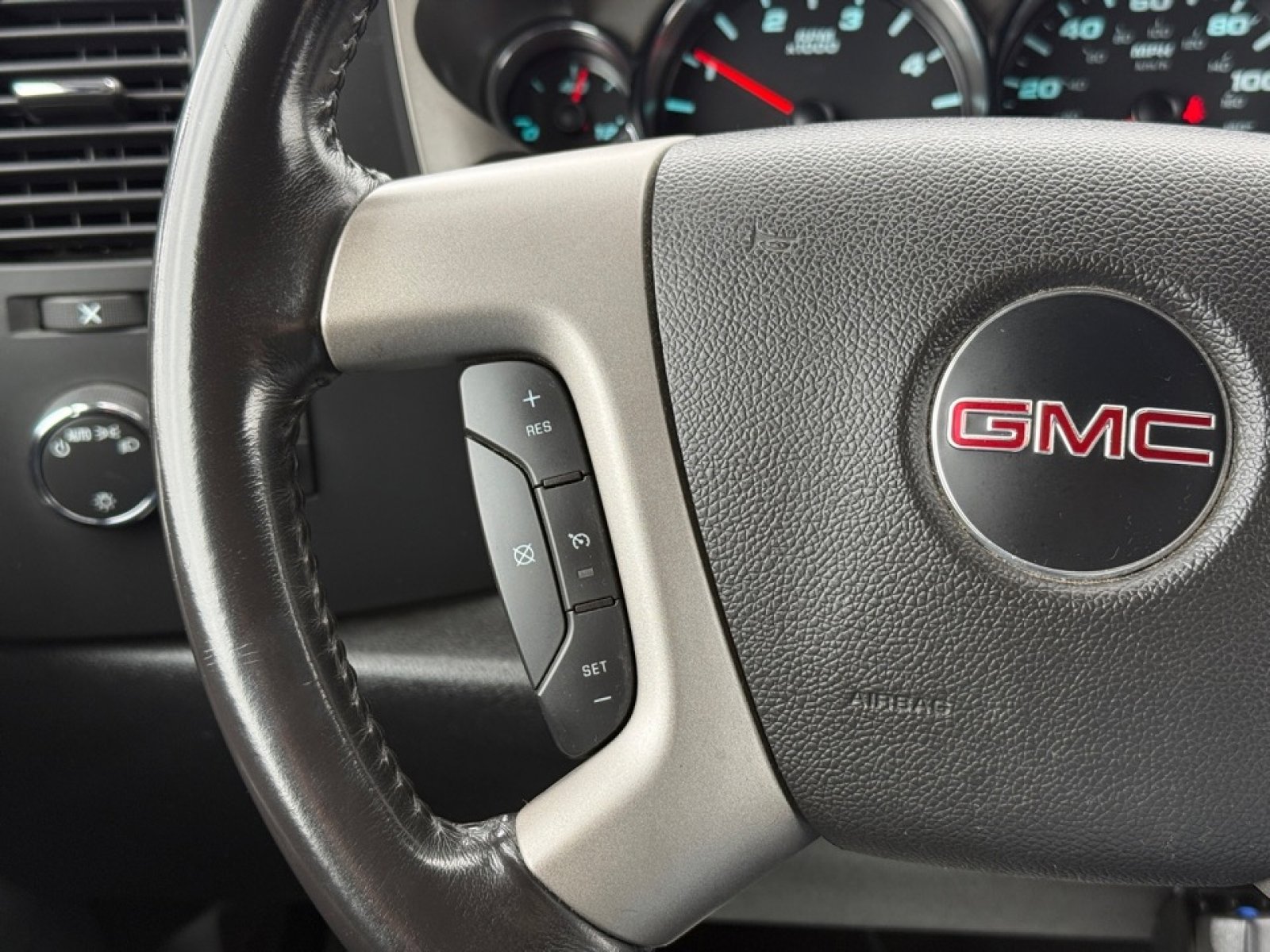 Used 2012 GMC Sierra 3500 SLE image 30
