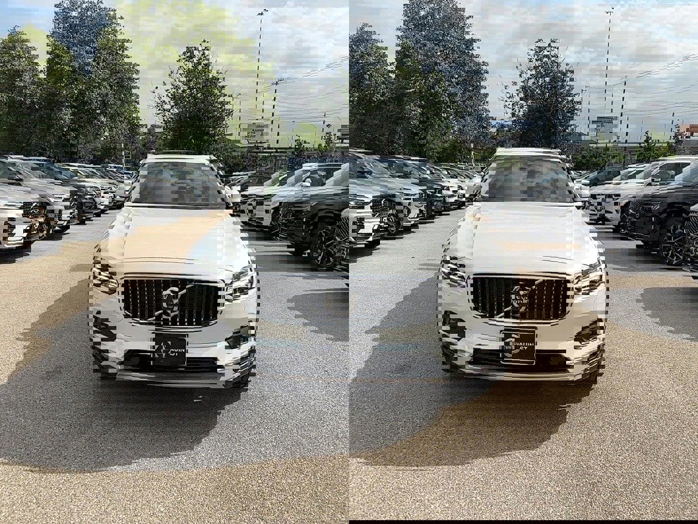 New 2025 Volvo V90 B6 Cross Country Plus w/ Protection Package Premier image 8